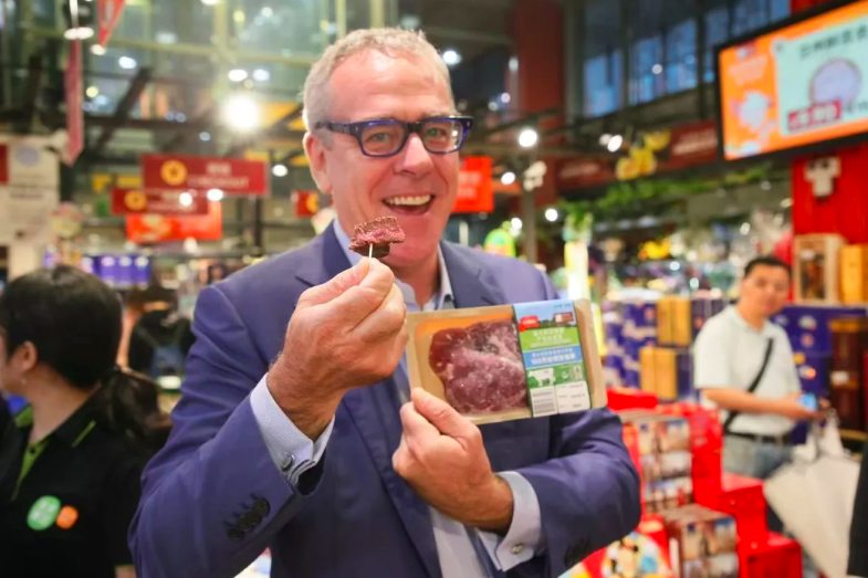 澳大利亚大型连锁超市Coles 在沪发布联名牛排