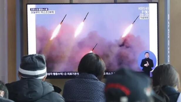 【突发】朝鲜突然向日韩海域发射三枚导弹