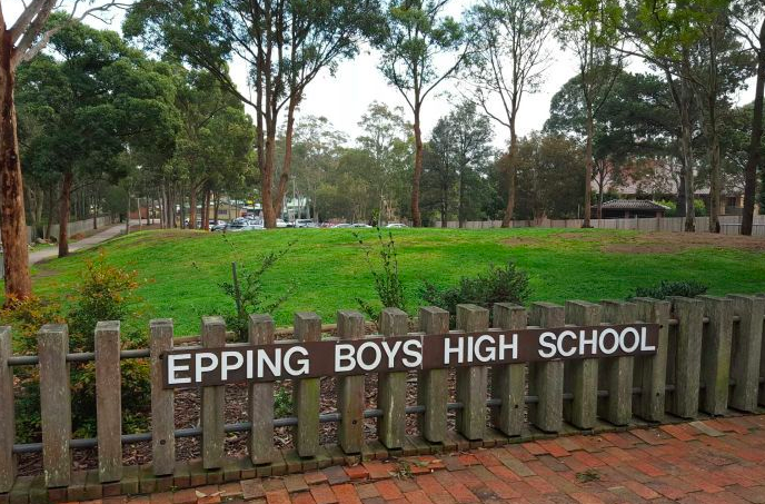 Epping男校复课：69人被要求隔离，其他人如果感觉不适不要去上学