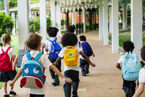 澳洲幼儿园陷“困境”，呼吁家长捐厕纸及湿巾
