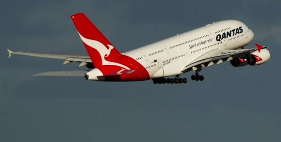 澳航停飞全部国际航班，2万员工下岗