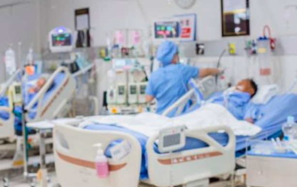 专家警告：澳洲疫情爆发，医院ICU床位2周后就不够用了！