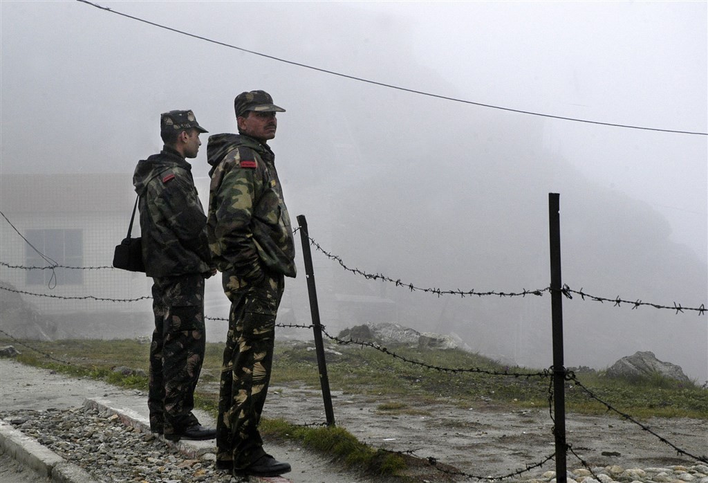 中印冲突最新进展：双方同意停止边境增兵