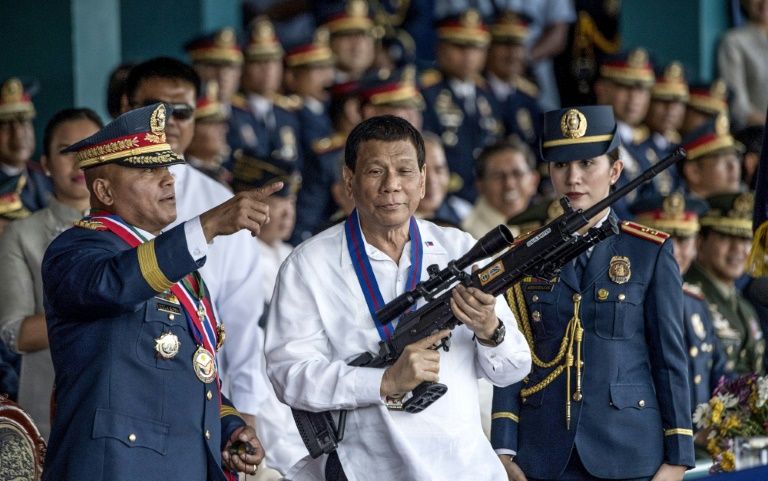菲律宾禁毒战：35万人遭逮捕，8000人死亡！