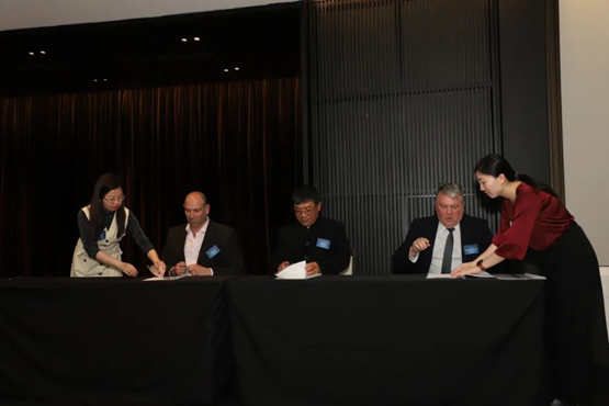 “领航逆势新飞跃”澳洲商业领袖高峰论坛举办，研讨后疫情时代如何突破亚太区市场