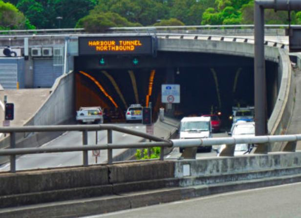 悉尼海港隧道明年要免过路费了？！新州政府还犹豫不决