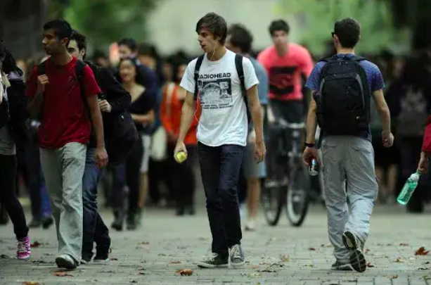 澳洲16岁辍学生月收入超