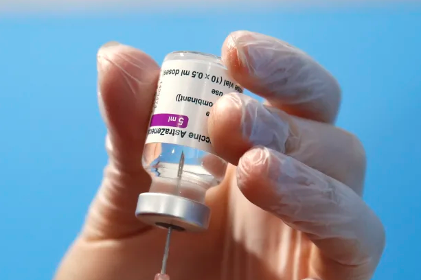 牛津疫苗在澳洲获批，下周开始接种