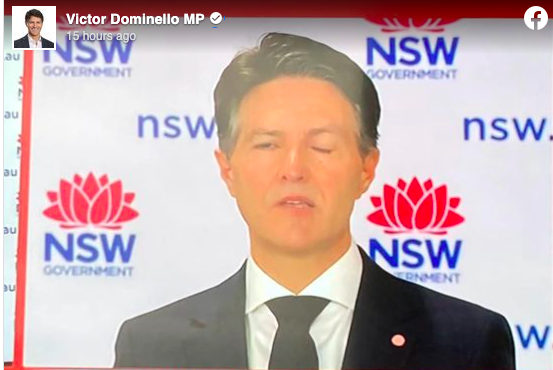 澳大利亚新州内阁厅长在记者会上"眼皮下垂"！其后确诊得了面瘫