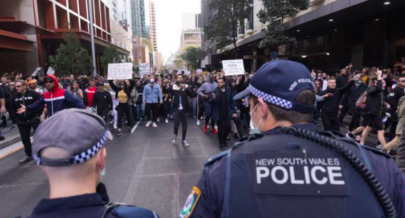 最高罚款万！Uber及出租车禁入悉尼CBD，1500名警员上街巡查，严防示威者聚集