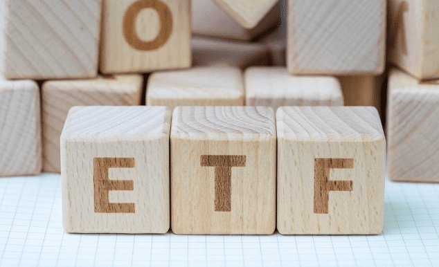 ETF让小投资者能够跟上富人的步伐