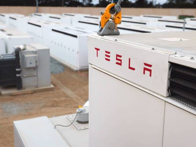 ee0bf8-Elon-Musk-and-Tesla-are-quietly-expanding-its-energy-storage-640x480
