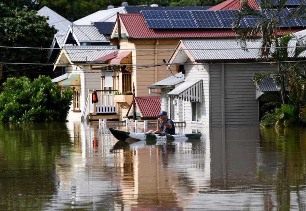 昆州洪水已致七人死亡 布市居民被警告远离河岸