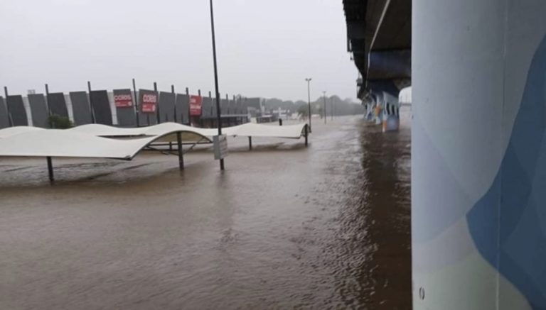 洪水破坏布市百货公司  部分门店难再营业！