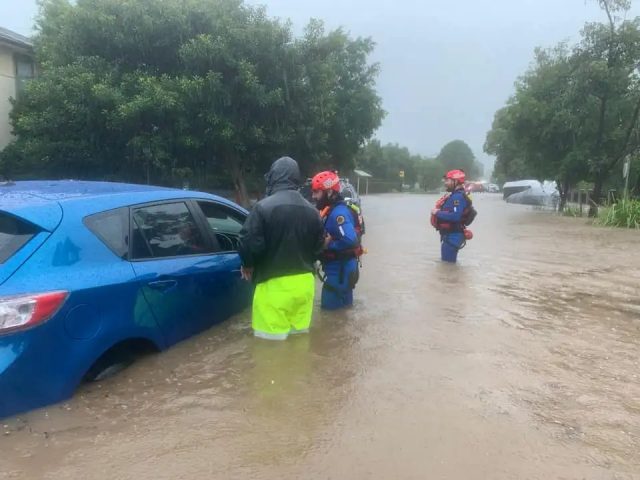 凶猛洪水来袭！悉尼数千人被令紧急撤离！