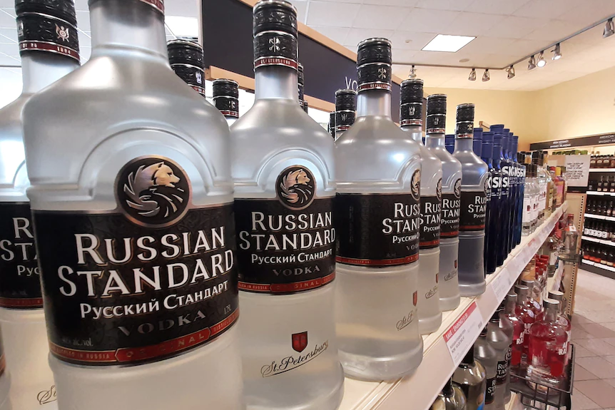 两大酒类零售商将下架俄国产品