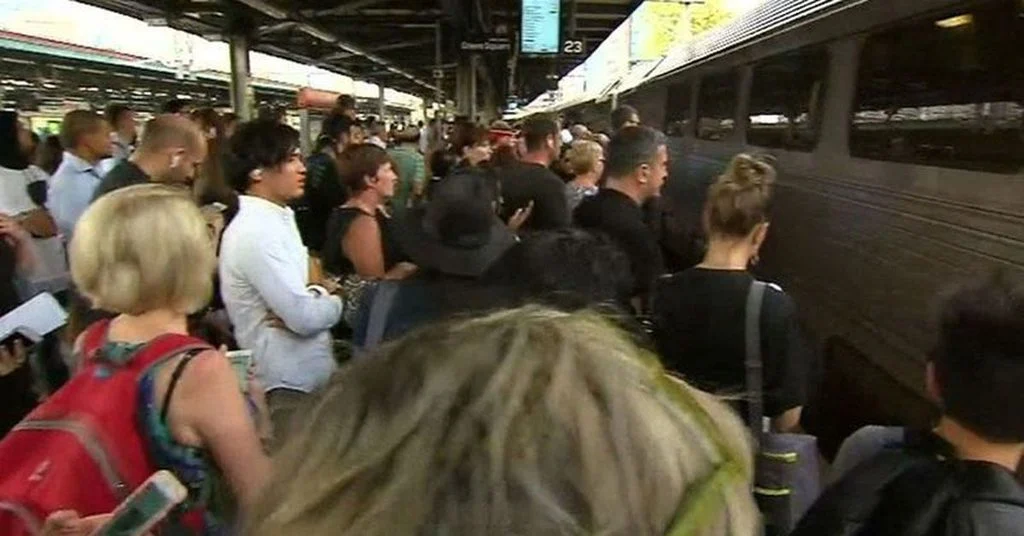 悉尼火车运营再受打击  设备损坏和天气等因素使其延误