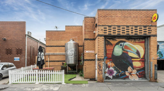 澳内城区啤酒厂挂牌，主要吸引投资者，预计将以0万售出