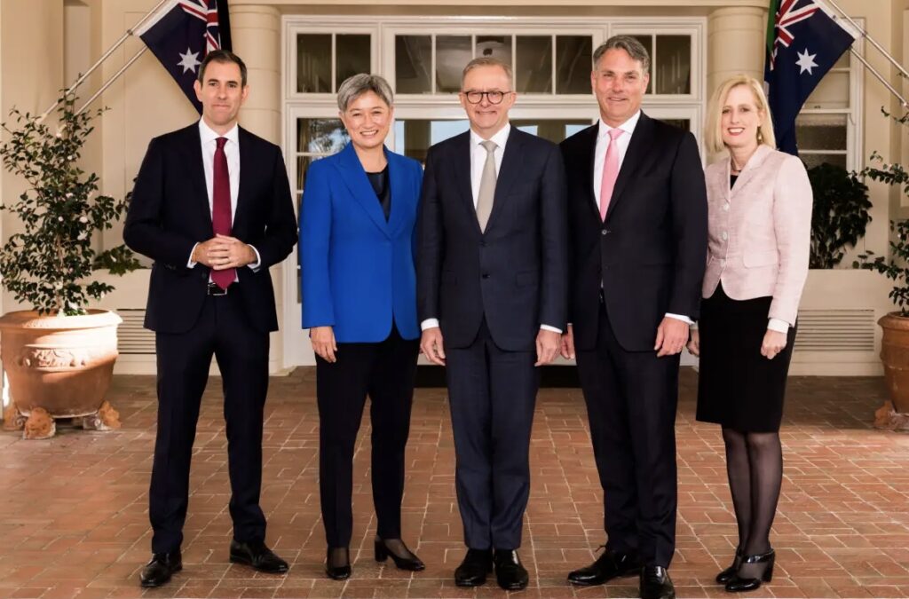澳洲第31任总理：安东尼·阿尔巴尼斯宣誓就职