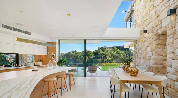 上市仅两周，华女悉尼豪宅50万售出！曾吸引大批海内外买家