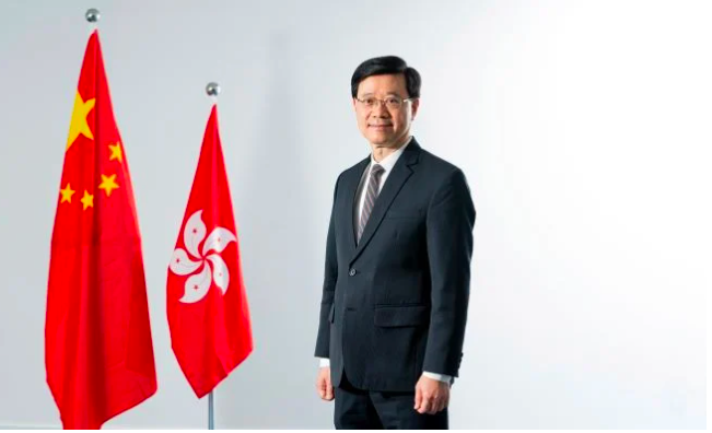 国务院任命香港特别行政区第六届政府主要官员