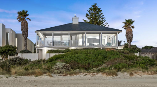澳男豪掷逾00万买下海滨别墅，打破当地房价记录