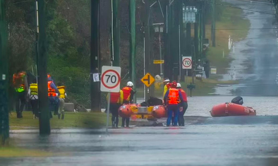 洪水再次来袭，悉尼3万人被迫撤离！23地进入自然灾害状态，当地居民能领救灾补贴