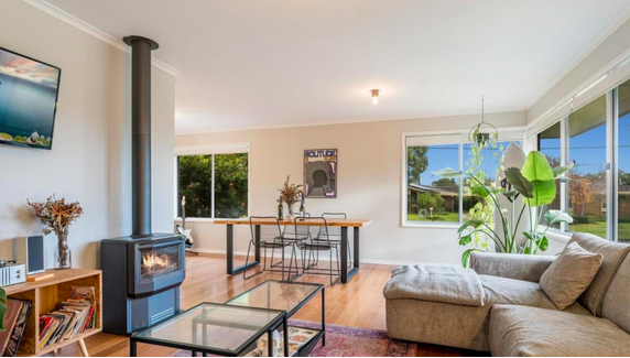 澳洲翻新三居室万成交，吸引5人竞拍，买家为首次购房者