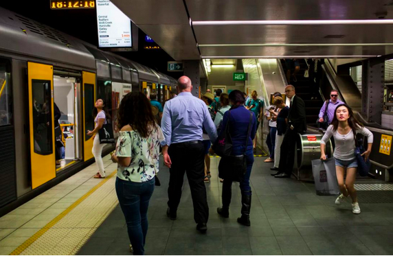 通勤者注意！城铁员工周三大罢工，悉尼火车网络恐将瘫痪，部分线路停运6小时