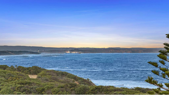 澳洲稀有海滨豪宅挂牌，绝佳视野吸引各路买家！有望打破当地成交记录