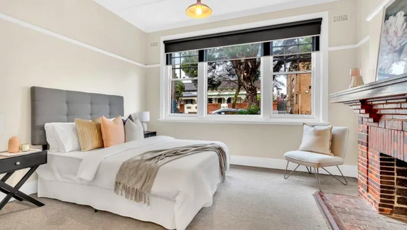 澳洲三居室住宅0万挂牌，自建成来第二次出售，地理位置“合适”