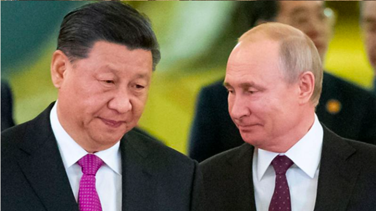 俄罗斯与中国展开军演