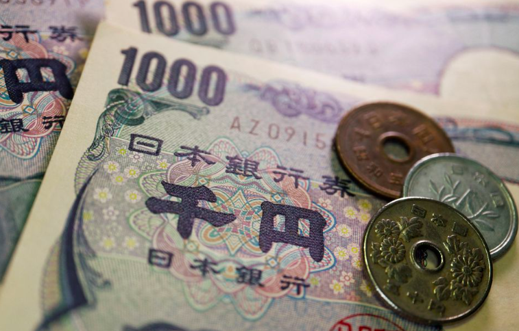 日元兑换美元跌至24年低点