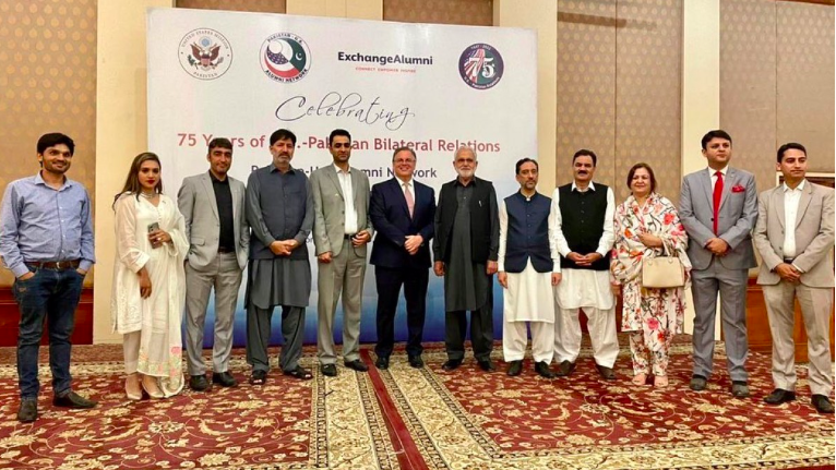印度反对美国外交官访问克什米尔巴基斯坦一侧