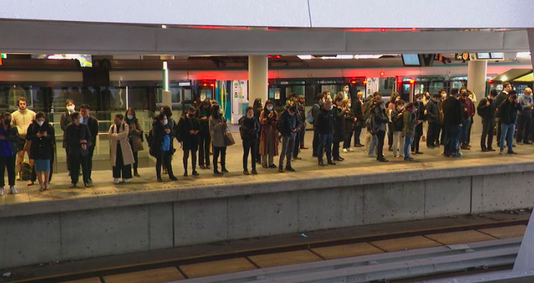 悉尼城铁网络恐彻底瘫痪！工会计划下月初全面罢工，所有线路停运