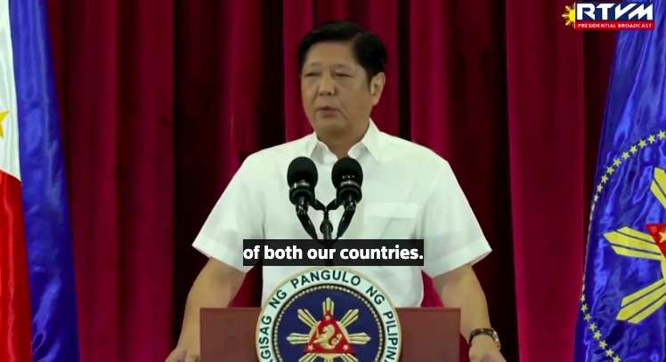 菲律宾总统马科斯开始为期三天的访华