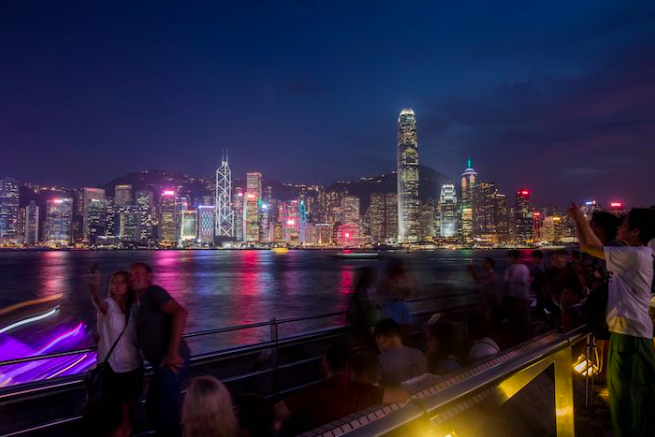香港将发放50万张机票以重振旅游业