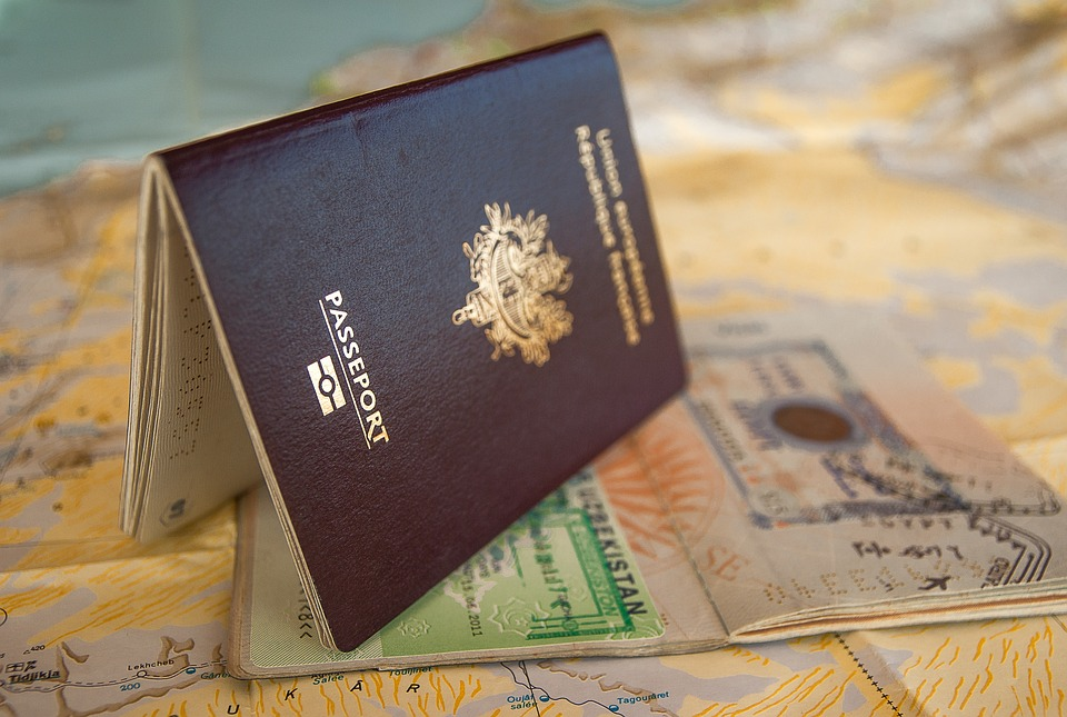 避税、子女教育、畅游全球！2023年最好用护照是哪个国家？