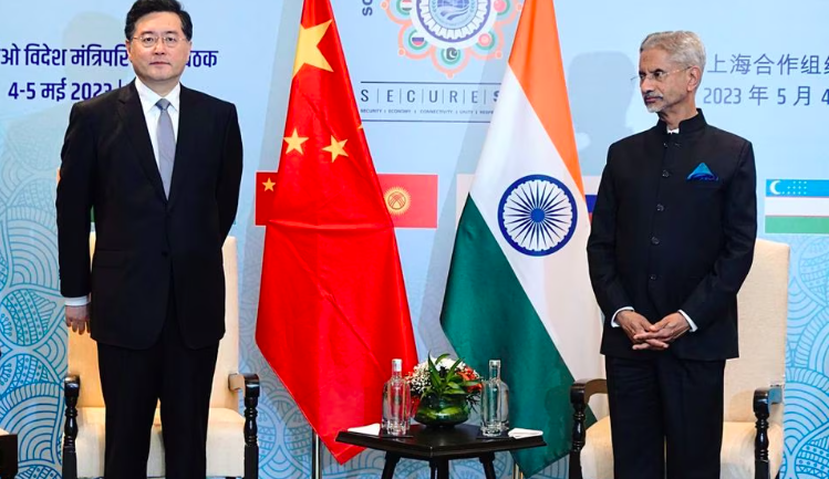 中国向俄罗斯和印度保证深化合作