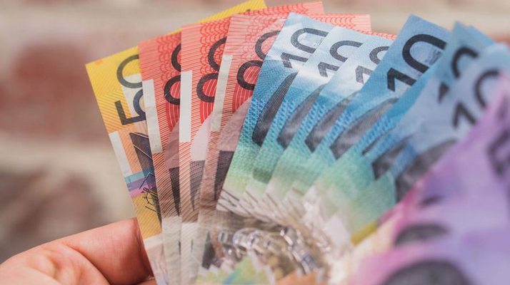 7月1日起正式实施！澳洲最低工资上调5.75%，267万澳人受影响！专家：大幅加 薪恐迫使澳联储加息