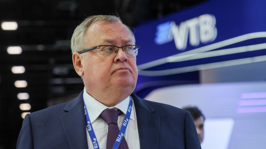 俄罗斯第二大银行CEO：美元主导地位将终结