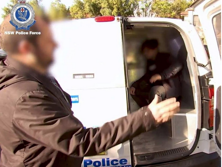 新州警方展开大规模突袭行动，悉尼华人区民宅遭搜查！19人先后被捕