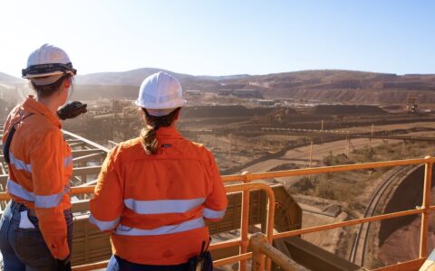 澳洲矿业巨头BHP计划560 亿收购英国资源公司
